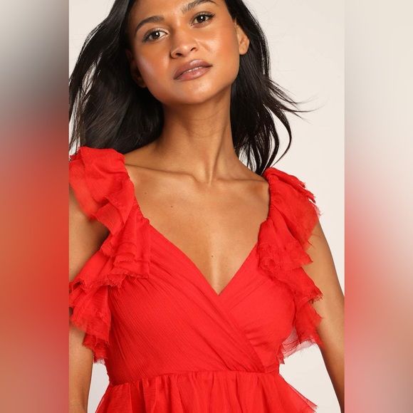 Beautiful Lulus Maxi Dress ♥️ - Picture 4 of 7